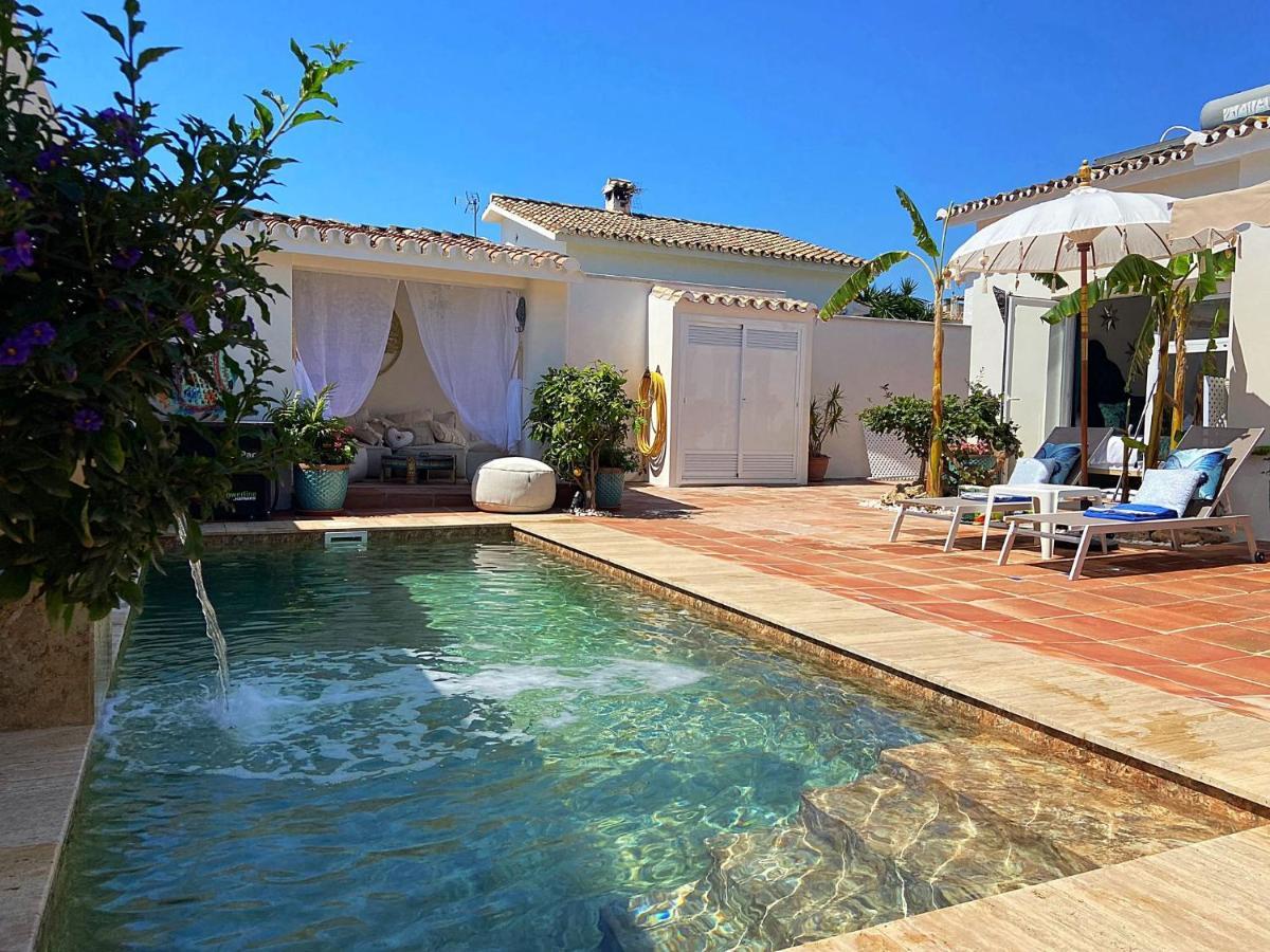 La Siesta Villa Estepona Exterior photo